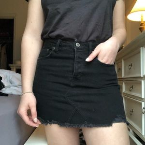 American eagle black denim skirt